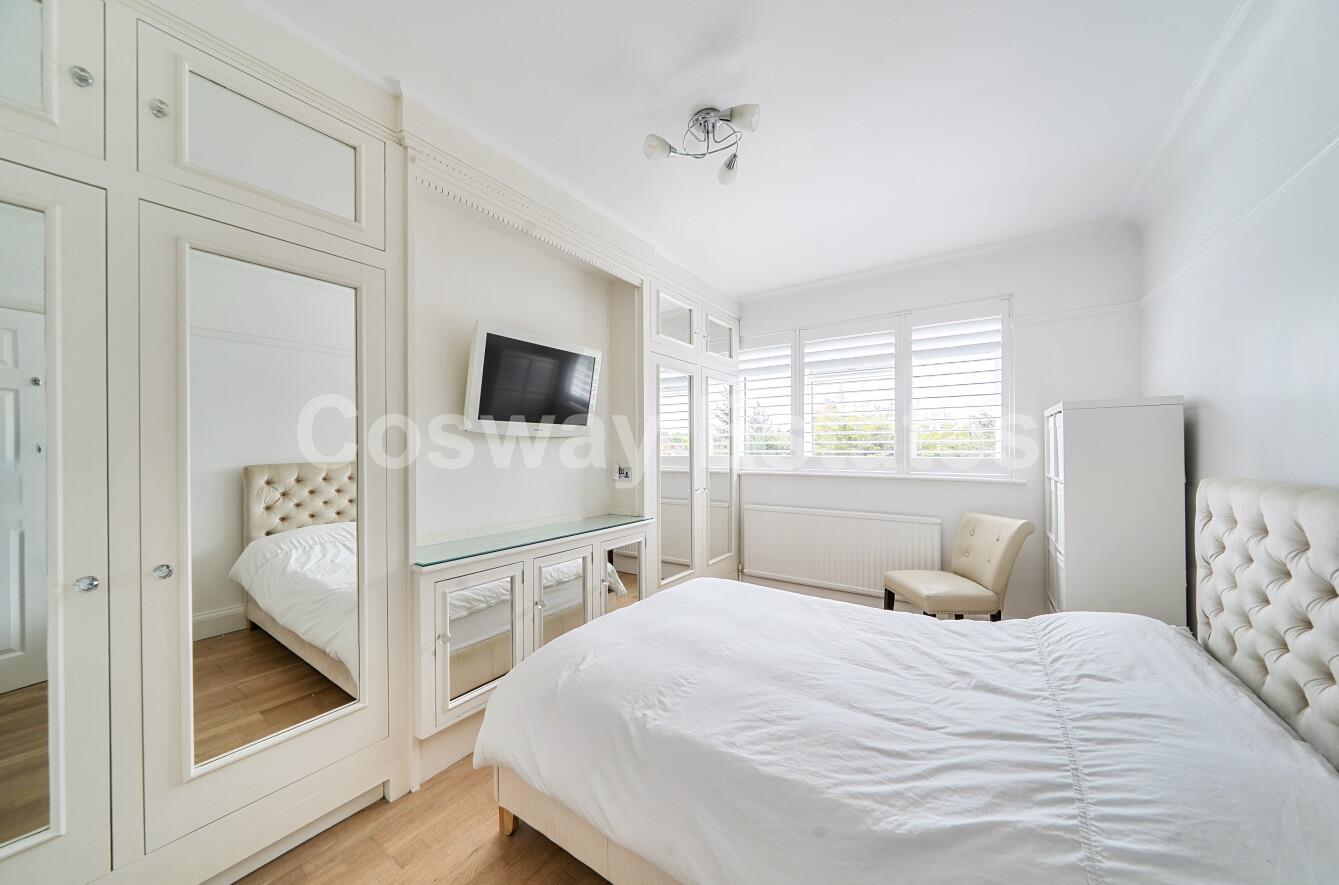 Tithe Walk, Mill Hill, NW7, London
